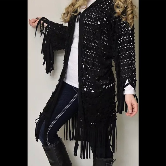 Firmiana Fringe Duster - Picture 2 of 6